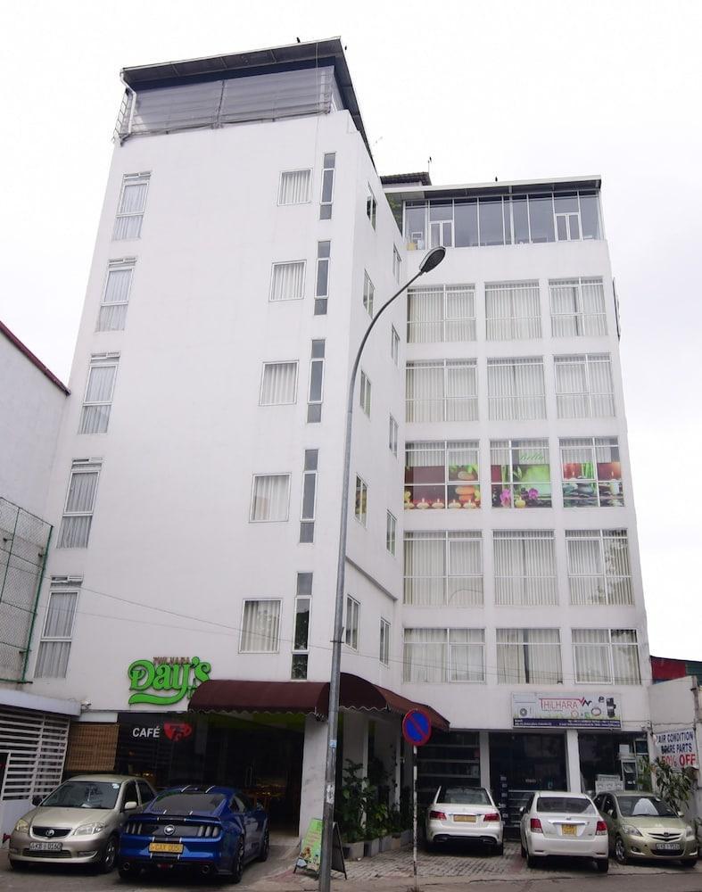 Thilhara Days Inn 콜롬보 외부 사진